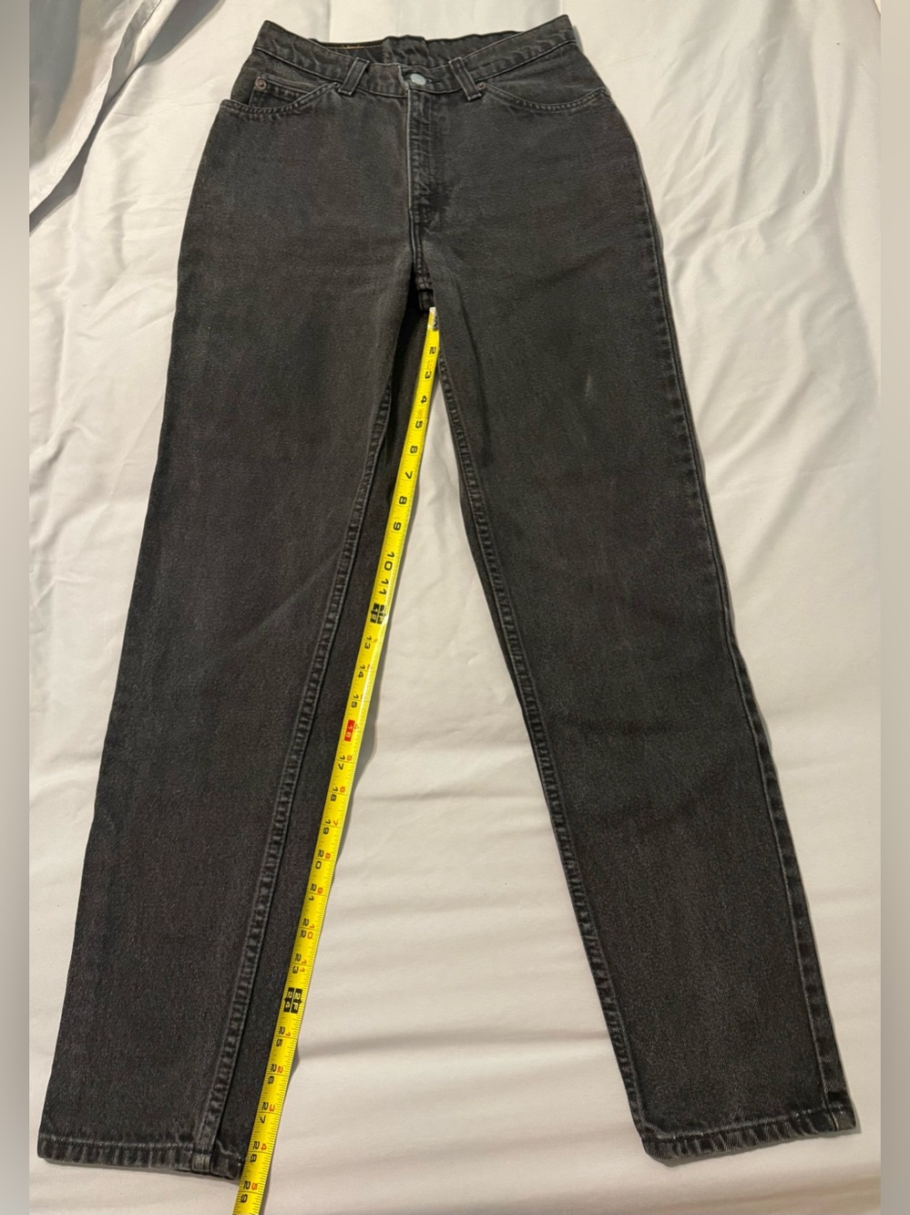 Vintage 90s Levis 912 Black High Waisted Slim Fit Tapered Leg Jeans 25x29 Size 7